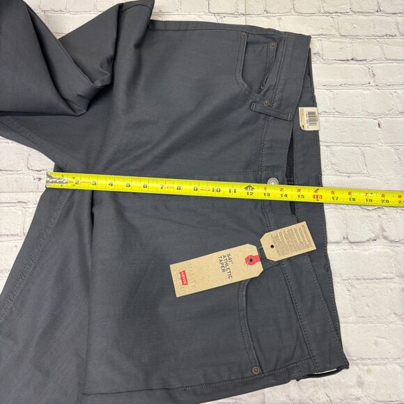 NWT Levi's 514 Athletic Taper Jeans Men Size 42x32 Black Denim D037 -18 - Picture 5 of 16